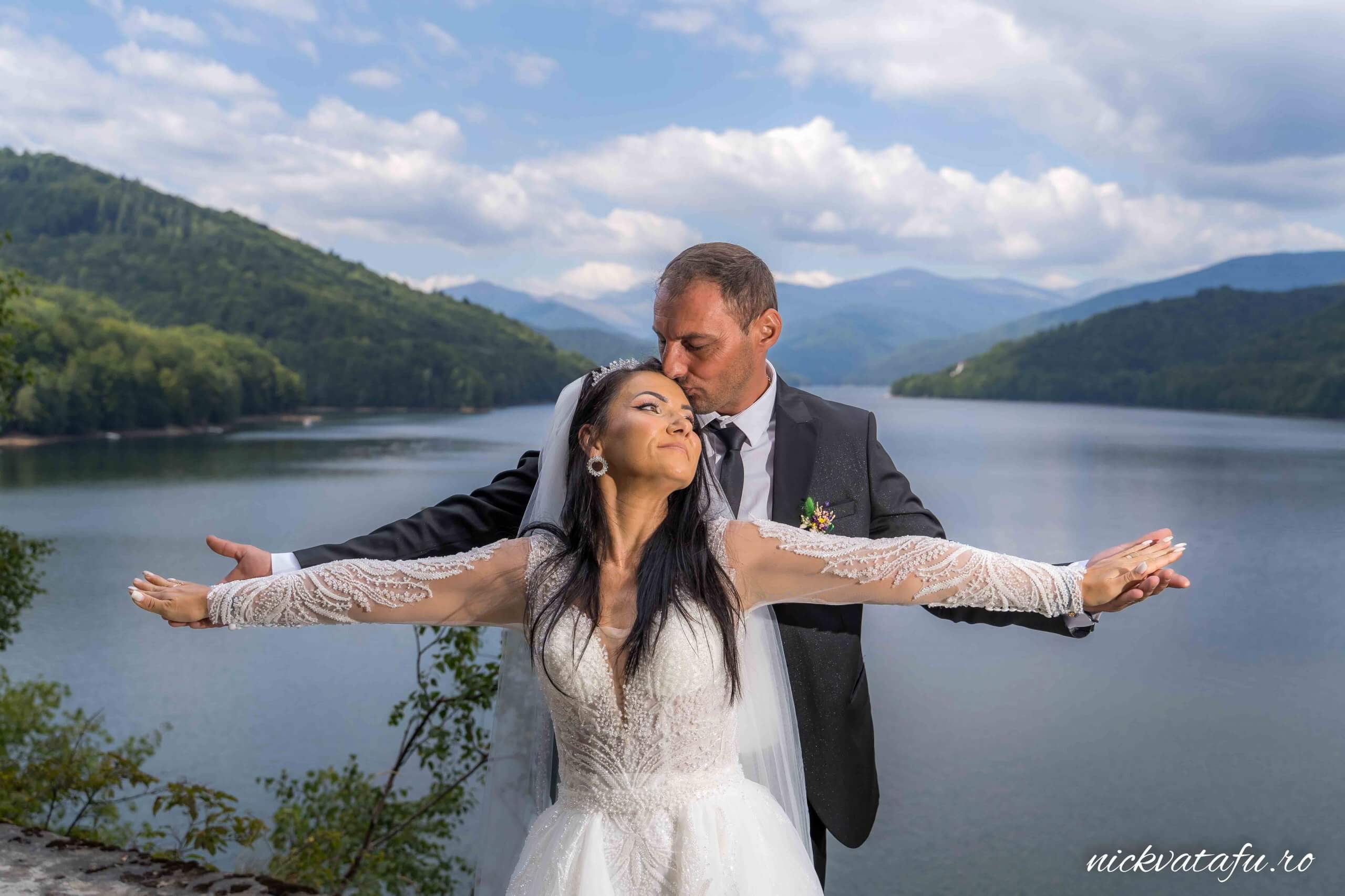 Sedinte foto Nick Vatafu